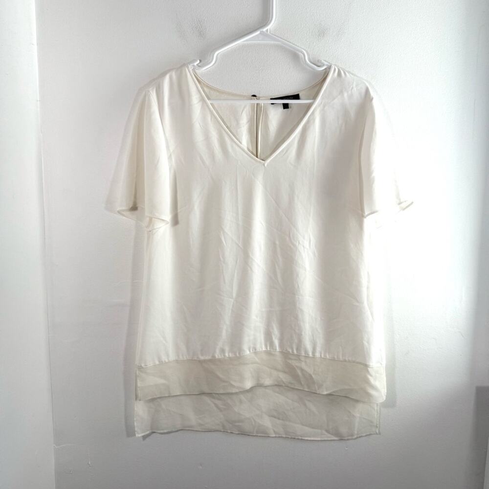 St. John White V Neck Short Sleeve Top Silk Blend Size Medium